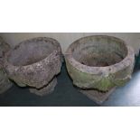 GARDEN INTEREST - A PAIR OF COMPOSITE STONE GARDEN URNS WITH FRUIT AND SWAG DETAIL, 39CM DIAMETER