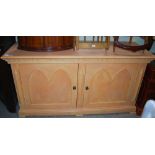 MODERN PAINTED SIDE CABINET WITH TWO DOOR CENTRE CUPBOARD WITH GOTHIC ARCH INSPIRED PANELS,