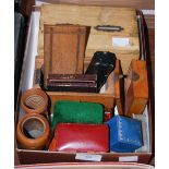 BOX OF ASSORTED WOODEN BOXES, JEWELLERY BOXES, MAUCHLINE WARE, BARREL-SHAPED SHAKER WITH VIEW OF