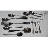 COLLECTION OF ASSORTED SILVER FLATWARE, 5.4 TROY OZS