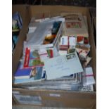 LARGE COLLECTION OF ASSORTED BROOKE BOND PICTURE CARDS, STAMP ALBUMS, ETC