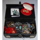 A BOX OF ASSORTED COSTUME JEWELLERY