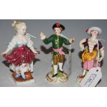 A PAIR OF 19TH CENTURY DERBY PORCELAIN FIGURE GROUPS, MALE WITH GREEN COAT AND STRIPED BREECHES,
