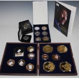 A COLLECTION OF ASSORTED COLLECTORS COINS TO INCLUDE ELIZABETH II 95 GLORIOUS YEARS FOUR COIN SET
