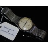 A MID 20TH CENTURY GENTLEMANS STAINLESS STEEL OMEGA WRISTWATCH, THE SILVERED DIAL WITH ARABIC AND