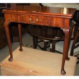 A GEORGE III MAHOGANY FOLD OVER TEA TABLE, THE HINGED RECTANGULAR TOP ABOVE A SINGLE FRIEZE DRAWER