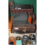 A COLLECTION OF VINTAGE CAMERAS AND CAMERA EQUIPMENT TO INCLUDE A CASED CAMERA MADE BY HOUGHTONS