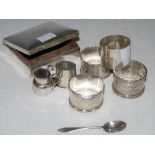 A COLLECTION OF SILVER TO INCLUDE A CHESTER SILVER RECTANGULAR BOX, A MINIATURE CHESTER SILVER