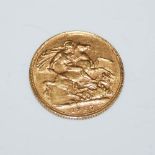 AN EDWARD VII GOLD SOVEREIGN DATED 1907