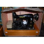 A VINTAGE PFAFF 30 SEWING MACHINE