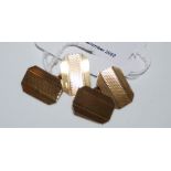 A PAIR OF 9CT GOLD OCTAGONAL-SHAPED CUFFLINKS, 7.6 GRAMS