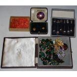 COLLECTION OF ASSORTED COSTUME JEWELLERY TO INCLUDE TWO CORAL NECKLACES AND A CASED SET OF SIX