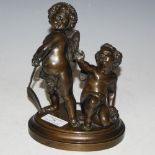 A LATE 19TH CENTURY/ EARLY 20TH CENTURY BRONZE FIGURE GROUP MODELLED WITH TWO PUTTI, 18CM HIGH