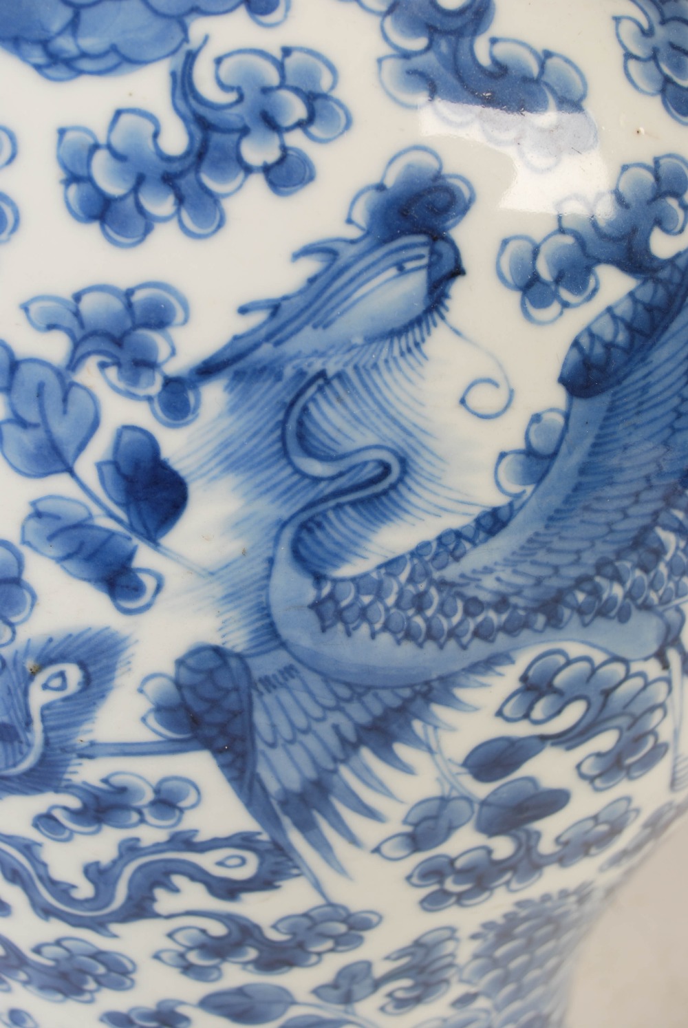 A Chinese porcelain blue and white jar and cover, Qing Dynasty, decorated with phoenix, peony and - Image 9 of 12