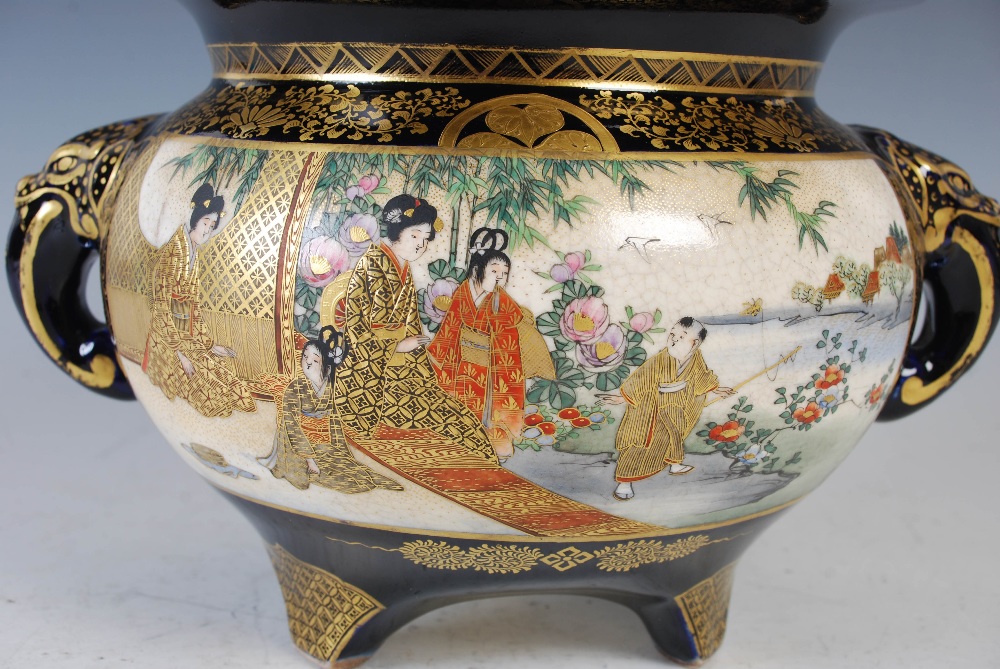 A Japanese Satsuma pottery blue ground twin handled bowl/ koro and cover, Meiji Period, decorated - Image 6 of 11