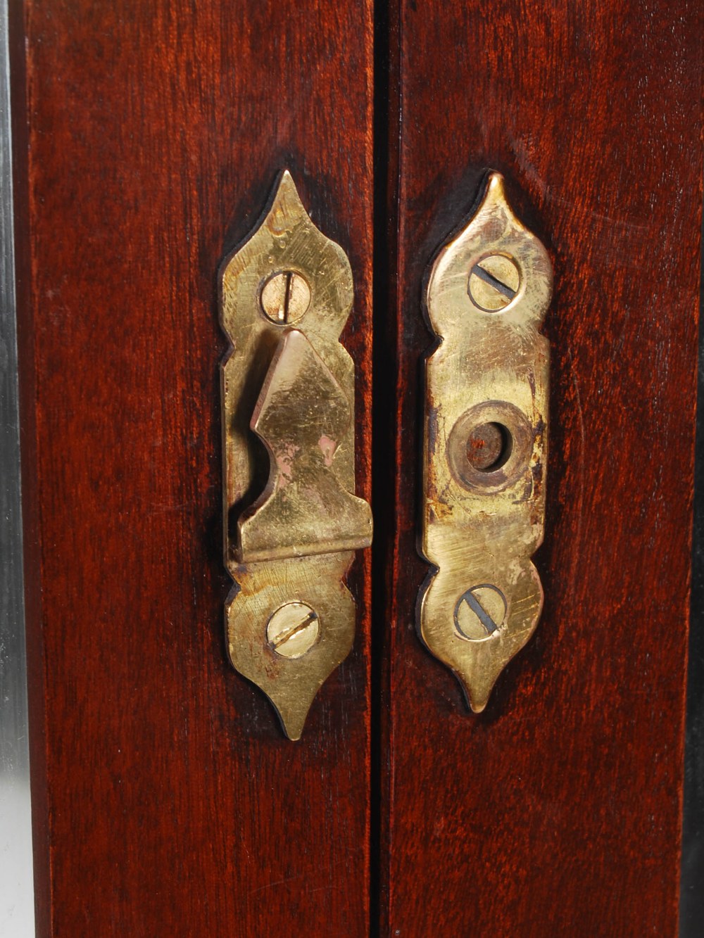 An early 20th century mahogany mirror back display cabinet, the moulded cornice above a pair of - Image 2 of 7