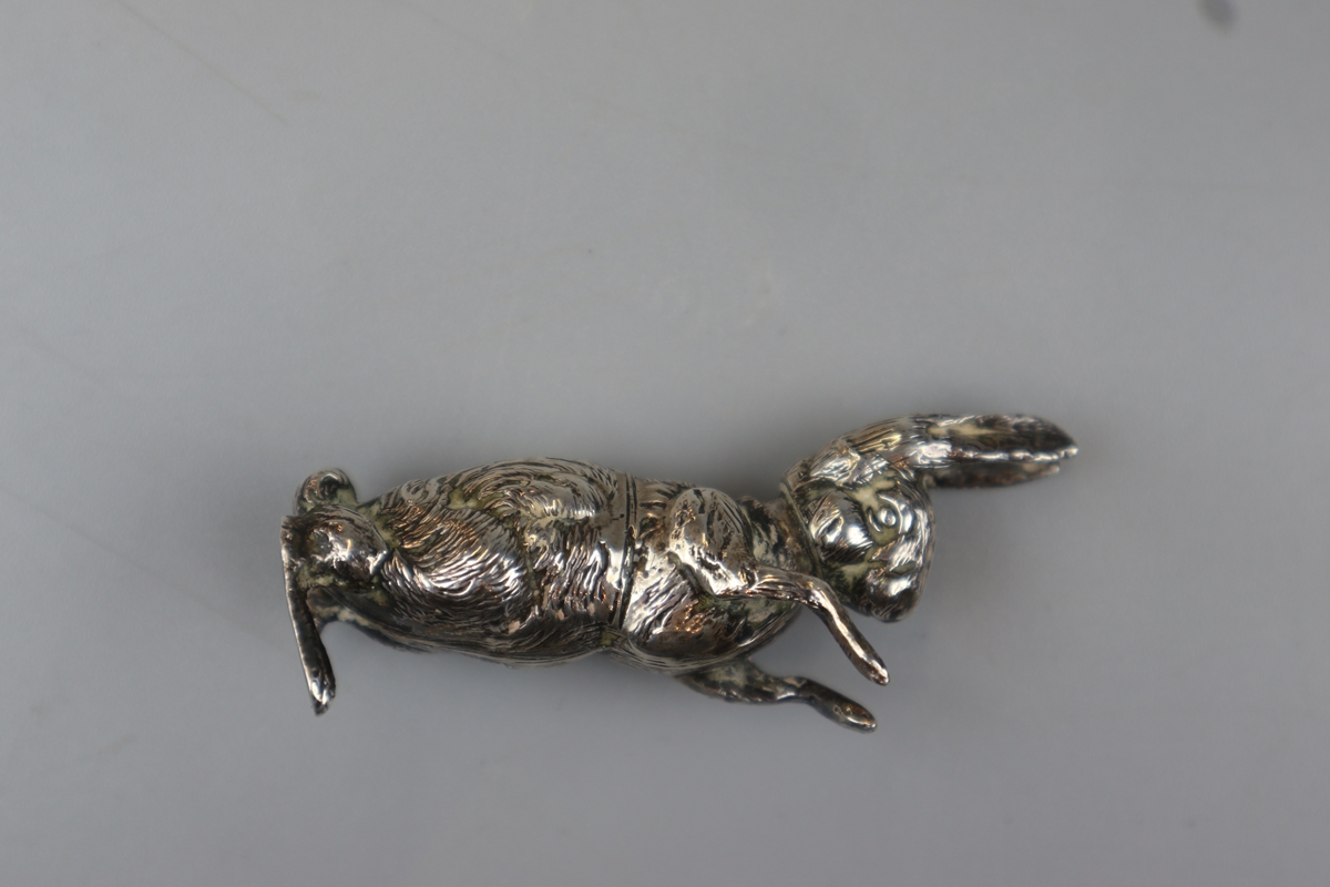 Collection of silver to include hallmarked silver salt in form of rabbit - Image 5 of 9