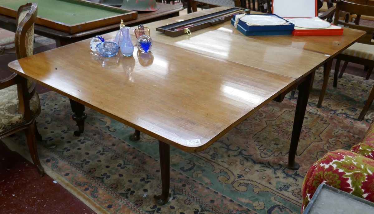 Victorian Mahogany pad foot drop leaf table - Approx L: 174cm x W: 107cm x H: 70cm