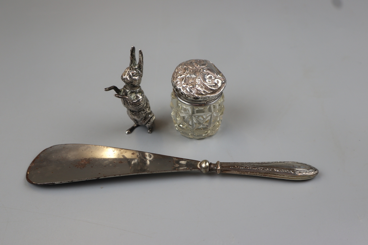 Collection of silver to include hallmarked silver salt in form of rabbit