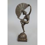 Bronze figure dancer with fan - Approx. height 24.5cm