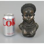 Resin bust of African lady - Approx. height 18cm