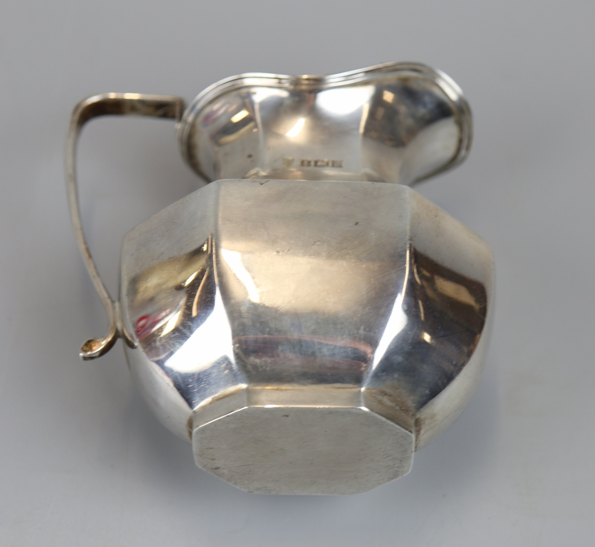 Hallmarked silver Art Deco jug Approx weight 179g - Image 3 of 4