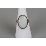 Gold opal ring - Size N