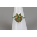 Gold emerald cluster ring - Size N