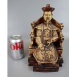 Chinese figure of seated gentleman - Approx height 27cm