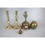 Collection of brass to include an engraved bell and a Lipton souvenir tea caddy