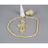 Collection of ivory jewellery etc