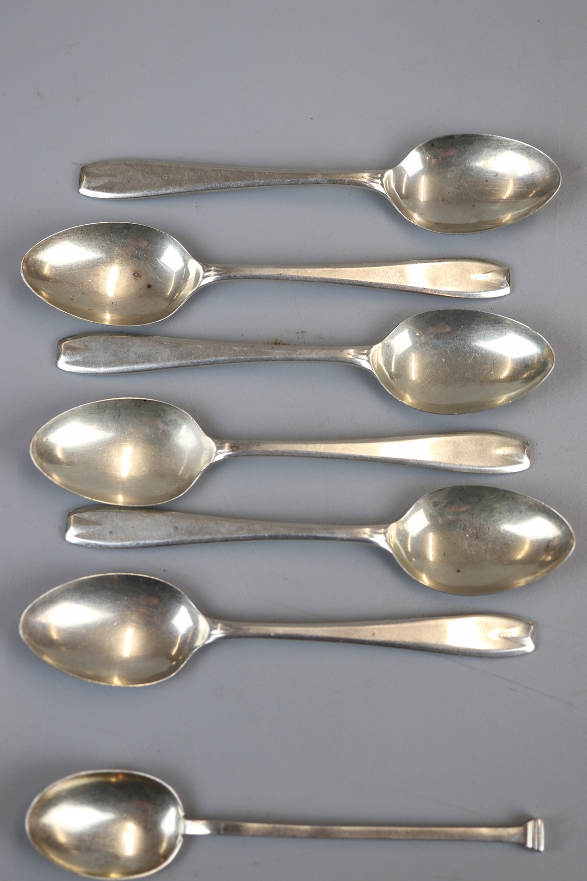 Collection of hallmarked silver spoons - Approx. weight: 377g - Image 7 of 10