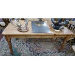 Pine farmhouse style table - Approx. size L: 168cm W: 92cm H: 76cm