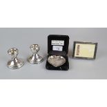 Collection of Hallmarked silver to include desk calendar, Rex Johnson & Sons bon bon dish 1897, pair