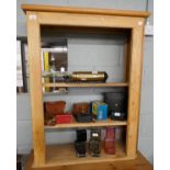 Pine open bookcase - Approx. size W: 81cm D: 29cm H: 106cm