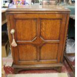 Antique oak cupboard - Approx W: 60cm D: 28cm H: 81cm