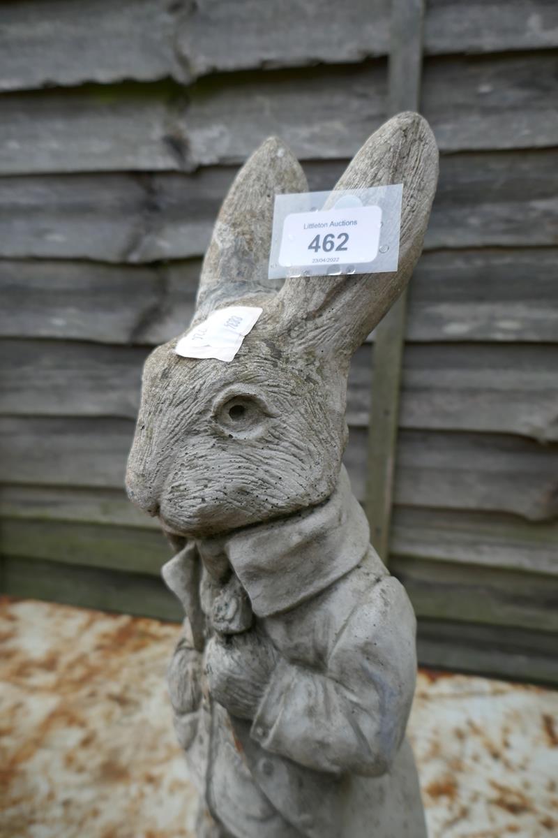 Stone statue of Peter Rabbit - Approx height: 54cm - Bild 2 aus 3