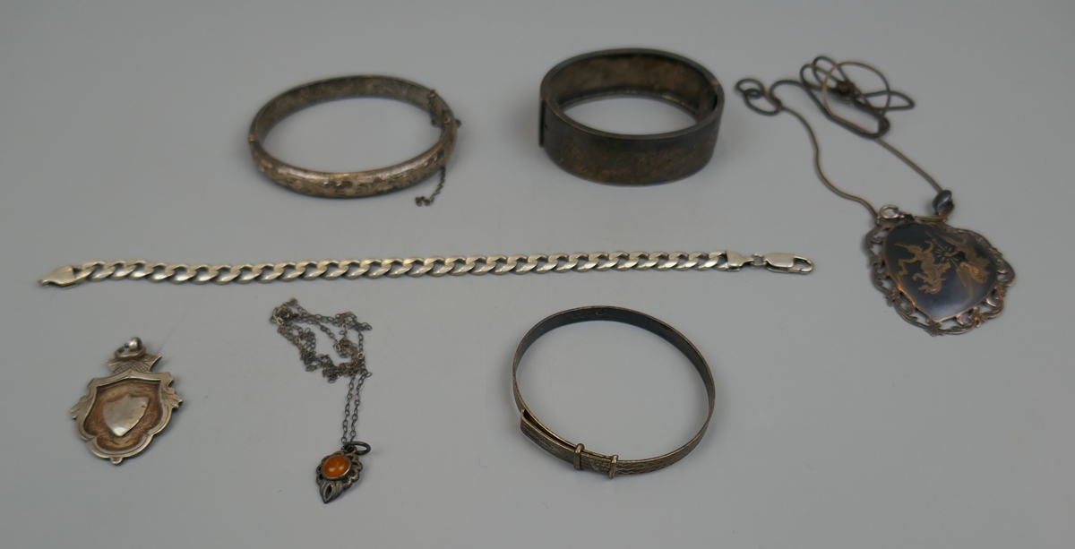 Collection of silver jewellery