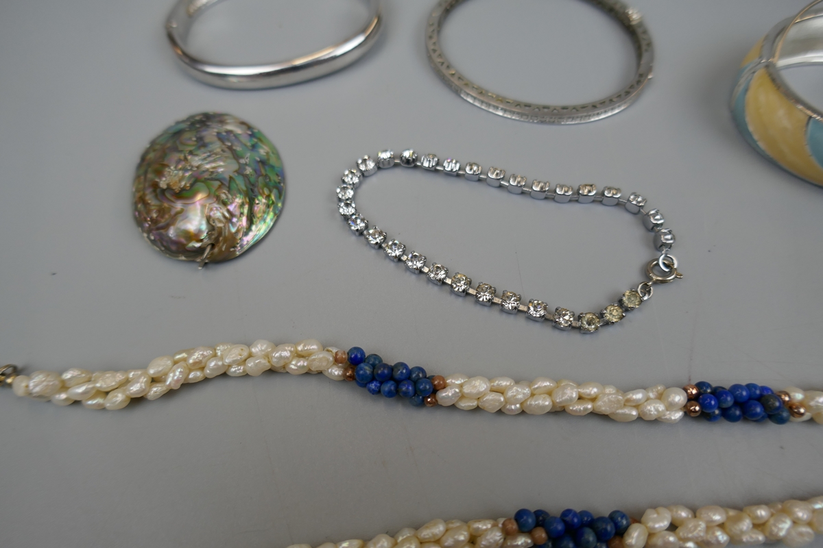 Collection of white metal jewellery to include fresh water pearls - Bild 6 aus 6