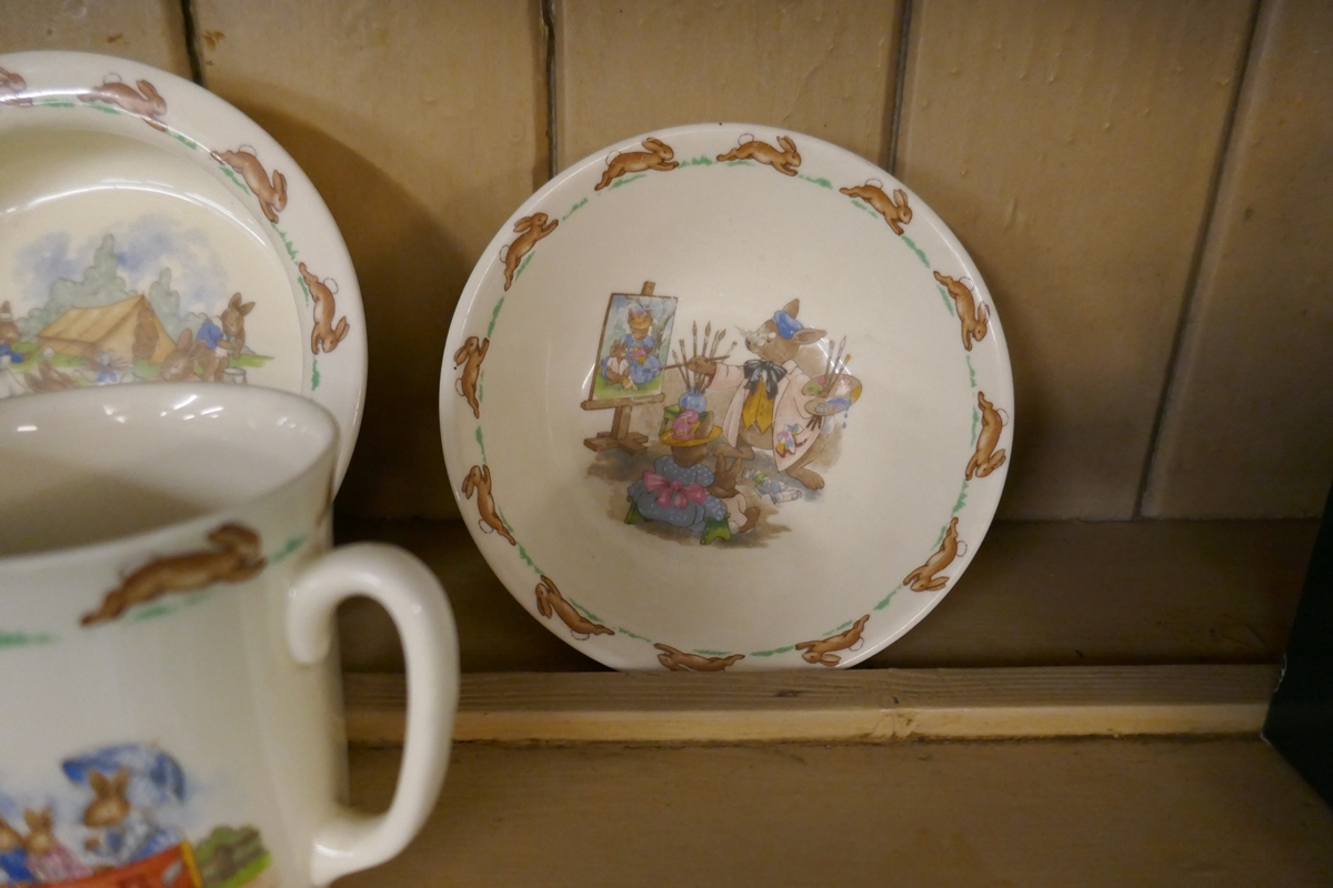 Collection of Bunnykins to include Wedgewood - Bild 4 aus 5