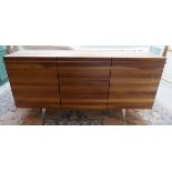 Contemporary teak sideboard - Approx W: 160cm D: 48cm H: 80cm