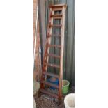 Wooden stepladder - H: 226cm