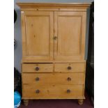 Antique pine linen press (fixed shelves) - W: 128cm D: 57cm H: 196cm