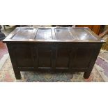 Oak 4 panel dower chest - W: 112cm D: 49cm H: 62cm