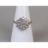 Gold cluster ring - Size O