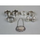 Collection of silver to include napkin rings etc - Approx weight 87g