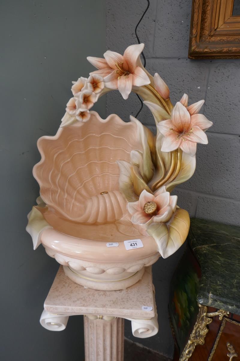 Decorative water feature on pedestal base in working order - Approx. height: 137cm - Bild 5 aus 6