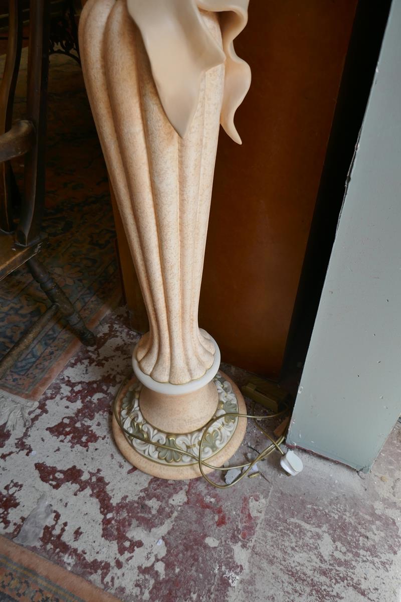 Large ceramic floor standing lamp A/F - Approx. height: 141cm - Bild 4 aus 4