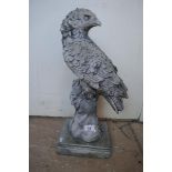 Stone eagle statue - Approx. height: 56cm