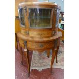 Fine French inlaid & ormolu mounted cabinet - Approx: W: 79cm D: 41cm H: 117cm